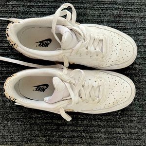 NIKE leather Women's Court Vision Low Sneaker